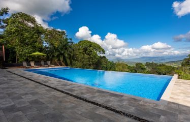 EXTRAORDINARY OCEAN-VIEW ESTATE & RETREAT OPPORTUNITY IN THE DIAMANTE VALLEY WITH RESTAURANT, POOL AND GYM – 3.5 ACRES