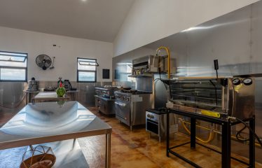 EXTRAORDINARY OCEAN-VIEW ESTATE & RETREAT OPPORTUNITY IN THE DIAMANTE VALLEY WITH RESTAURANT, POOL AND GYM – 3.5 ACRES