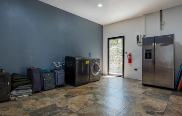 EXTRAORDINARY OCEAN-VIEW ESTATE & RETREAT OPPORTUNITY IN THE DIAMANTE VALLEY WITH RESTAURANT, POOL AND GYM – 3.5 ACRES