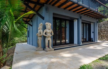 EXTRAORDINARY OCEAN-VIEW ESTATE & RETREAT OPPORTUNITY IN THE DIAMANTE VALLEY WITH RESTAURANT, POOL AND GYM – 3.5 ACRES