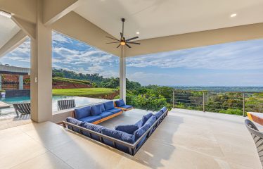 LUXURY 4 ACRES PROPERTY WITH OCEAN AND MOUNTAIN VIEW AND FRUIT TREES