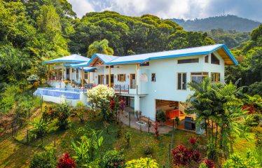 3 BEDROOM HOME WITH PRIVACY, OCEAN AND JUNGLE VIEWS – 5 ACRES