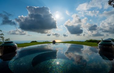 SUEÑO DEL PACIFICO – A LUXURIOUS MOUNTAIN-TOP SANCTUARY WITH UNRIVALED VIEWS – 6 ACRES