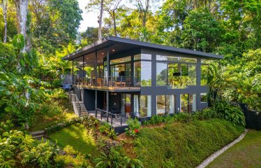 ESCALERAS MODERN HOME WITH OCEAN VIEWS DOMINICAL COSTA RICA – 2.5 ACRES