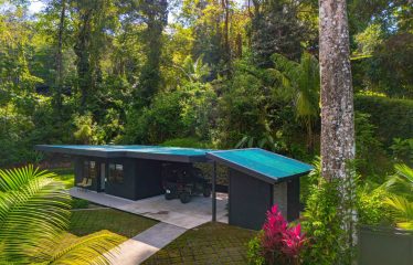 ESCALERAS MODERN HOME WITH OCEAN VIEWS DOMINICAL COSTA RICA – 2.5 ACRES