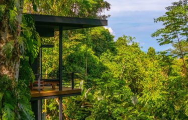 ESCALERAS MODERN HOME WITH OCEAN VIEWS DOMINICAL COSTA RICA – 2.5 ACRES
