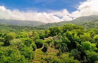 PROPERTY IN DOWNTOWN UVITA – 3.534 ACRES