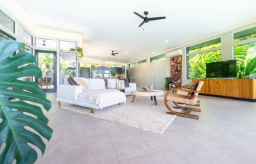 ESCALERAS MODERN HOME WITH OCEAN VIEWS DOMINICAL COSTA RICA – 2.5 ACRES