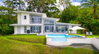 PROPERTY WITH OCEAN VIEW, IN UVITA CENTER – 0.8 ACRES