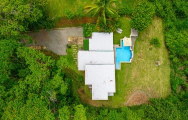 PROPERTY WITH OCEAN VIEW, IN UVITA CENTER – 0.8 ACRES