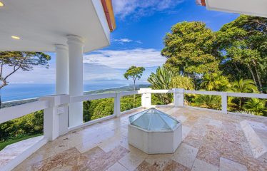 PROPERTY WITH 5 BEDROOMS, IN LAUGUNAS – 17 ACRES