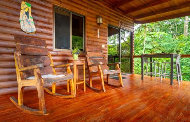 PROPERTY WITH TWO VILLAS, IN PUNTA DE MIRA – 2.5 ACRES