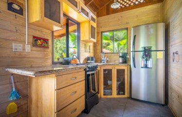 PROPERTY WITH TWO VILLAS, IN PUNTA DE MIRA – 2.5 ACRES