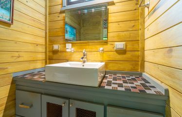 PROPERTY WITH TWO VILLAS, IN PUNTA DE MIRA – 2.5 ACRES