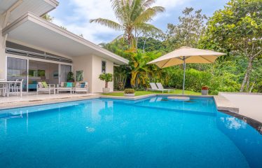 PROPERTY WITH OCEAN VIEW, IN UVITA CENTER – 0.8 ACRES