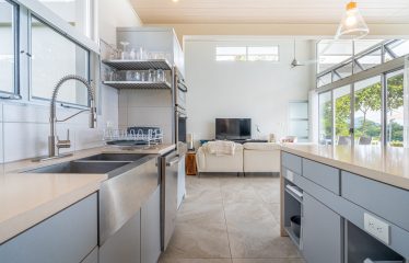 PROPERTY WITH OCEAN VIEW, IN UVITA CENTER – 0.8 ACRES