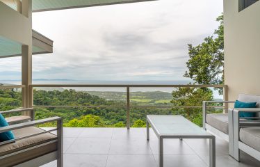 PROPERTY WITH OCEAN VIEW, IN UVITA CENTER – 0.8 ACRES