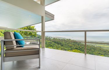 PROPERTY WITH OCEAN VIEW, IN UVITA CENTER – 0.8 ACRES
