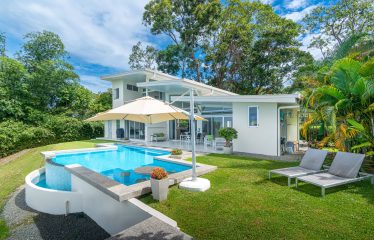 PROPERTY WITH OCEAN VIEW, IN UVITA CENTER – 0.8 ACRES