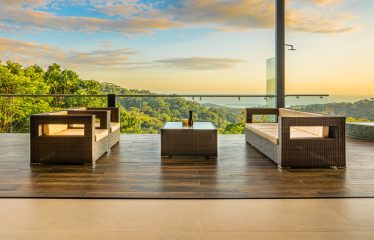 LUXURY PROPERTY WITH THREE BEDROOMS – 0.5 ACRES