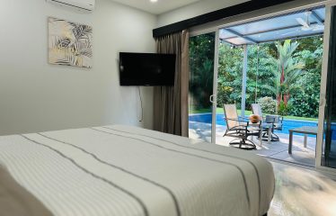 PROPERTY WITH 4 BEDROOM HOME AND POOL, IN UVITA CENTER – 1.25 ACRES