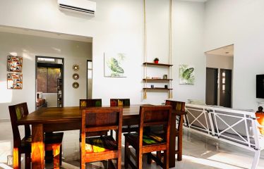 PROPERTY WITH 4 BEDROOM HOME AND POOL, IN UVITA CENTER – 1.25 ACRES