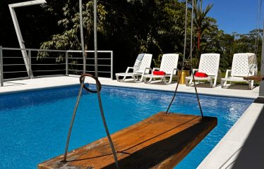 PROPERTY WITH 4 BEDROOM HOME AND POOL, IN UVITA CENTER – 1.25 ACRES