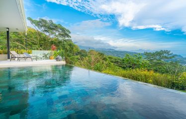 LUXURY PROPERTY IN THE MOUNTAIN CASA ROYAL, UVITA – 2.47 ACRES