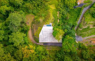 LUXURY PROPERTY IN THE MOUNTAIN CASA ROYAL, UVITA – 2.47 ACRES