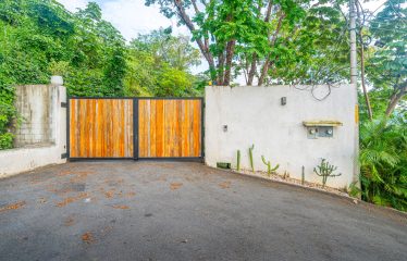 LUXURY PROPERTY IN THE MOUNTAIN CASA ROYAL, UVITA – 2.47 ACRES