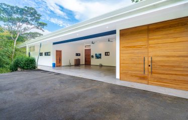 LUXURY PROPERTY IN THE MOUNTAIN CASA ROYAL, UVITA – 2.47 ACRES