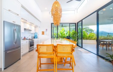 LUXURY PROPERTY IN THE MOUNTAIN CASA ROYAL, UVITA – 2.47 ACRES