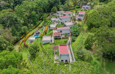 PROPERTY WITH SIX VILLAS IN TRES RIOS, WITH MOUNTAIN VIEWS – 0.24 ACRES