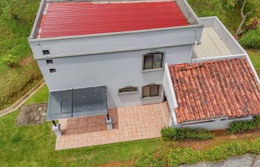 PROPERTY WITH SIX VILLAS IN TRES RIOS, WITH MOUNTAIN VIEWS – 0.24 ACRES