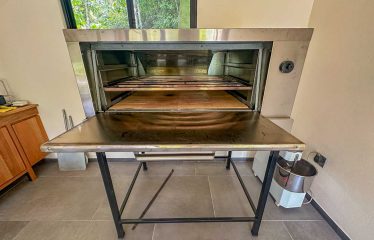 PROPERTY WITH 4 BEDROOM HOME, IN OJOCHAL – 12 ACRES