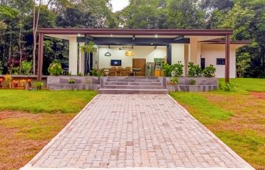 PROPERTY WITH 4 BEDROOM HOME, IN OJOCHAL – 12 ACRES