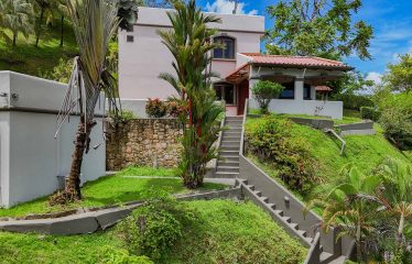 PROPERTY WITH SIX VILLAS IN TRES RIOS, WITH MOUNTAIN VIEWS – 0.24 ACRES