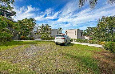 PROPERTY WITH SIX VILLAS IN TRES RIOS, WITH MOUNTAIN VIEWS – 0.24 ACRES