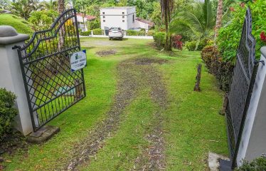 PROPERTY WITH SIX VILLAS IN TRES RIOS, WITH MOUNTAIN VIEWS – 0.24 ACRES