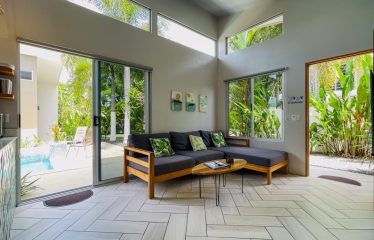 PROPERTY WITH THREE VILLAS, IN BAHIA BALLENA – 0.24 ACRES