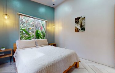 PROPERTY WITH THREE VILLAS, IN BAHIA BALLENA – 0.24 ACRES