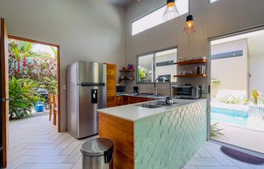 PROPERTY WITH THREE VILLAS, IN BAHIA BALLENA – 0.24 ACRES