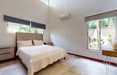 PROPERTY WITH THREE VILLAS, IN BAHIA BALLENA – 0.24 ACRES