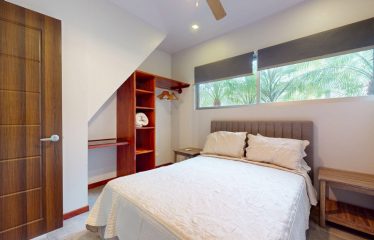 PROPERTY WITH THREE VILLAS, IN BAHIA BALLENA – 0.24 ACRES