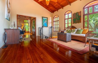 JUNGLE PROPERTY WITH FIVE BEDROOM HOME, IN OJOCHAL – 1.8 ACRES