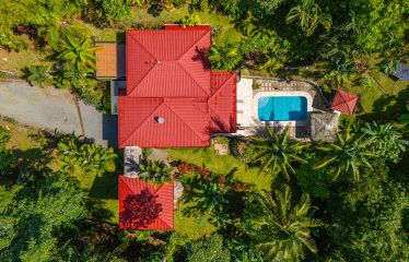 JUNGLE PROPERTY WITH FIVE BEDROOM HOME, IN OJOCHAL – 1.8 ACRES