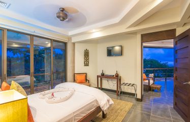 PROPERTY WITH TEN BEDROOMS HOME IN, MANUEL ANTONIO – 0.2 ACRES