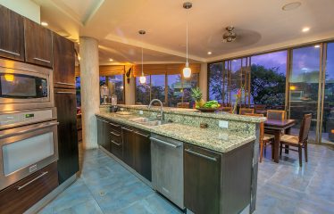 PROPERTY WITH TEN BEDROOMS HOME IN, MANUEL ANTONIO – 0.2 ACRES