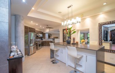 PROPERTY WITH TEN BEDROOMS HOME IN, MANUEL ANTONIO – 0.2 ACRES