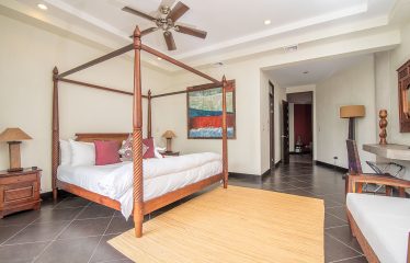 PROPERTY WITH TEN BEDROOMS HOME IN, MANUEL ANTONIO – 0.2 ACRES